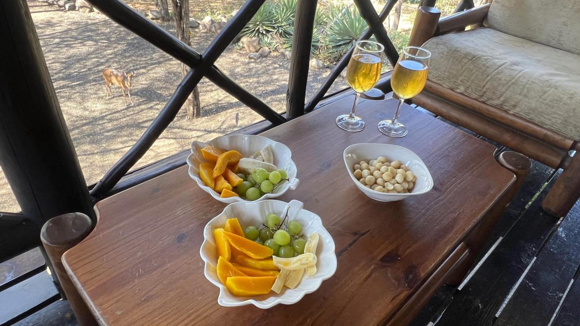Kruger Kumba - Lahlekile Nathi Apartment Marloth Park Bagian luar foto